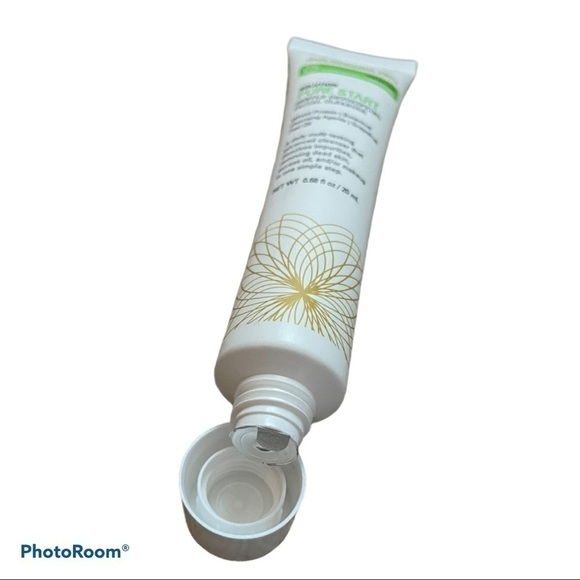 🌻GOLDFADEN Pure Start Detoxifying Facial Cleanser - Picture 5 of 5